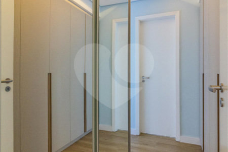 Apartamento à venda com 3 suítes em Alto da Lapa, São Paulo, SP