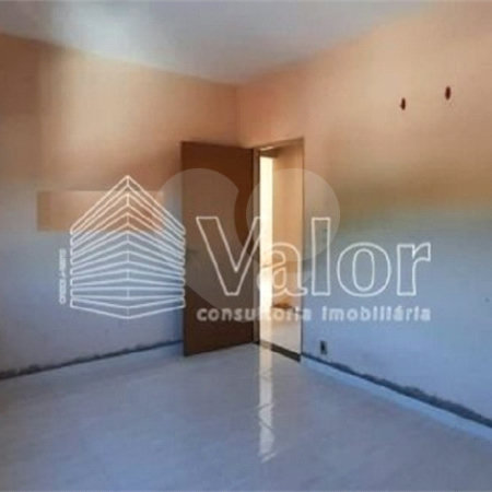 Casa térrea para venda na Vila Carmem .