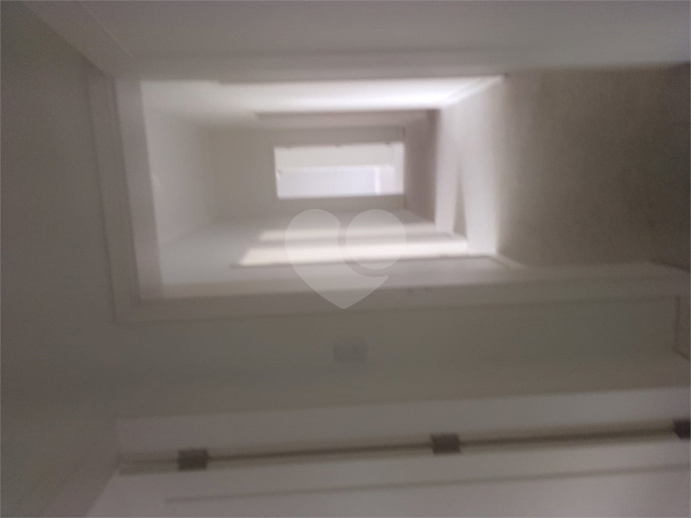 Apartamento à venda com 4 quartos, sendo 1 suíte, em República, São Paulo, SP