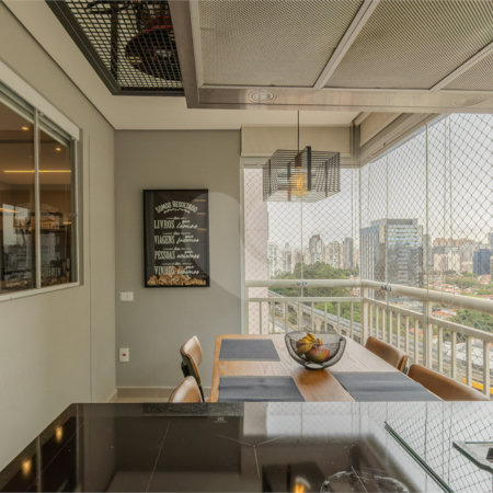 Apartamento à venda com 2 quartos, sendo 1 suíte, em Cidade Monções, São Paulo, SP