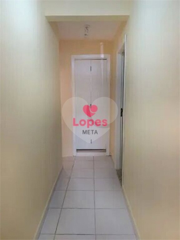 Casa à venda com 5 quartos em Parque Jaraguá, Taubaté, SP
