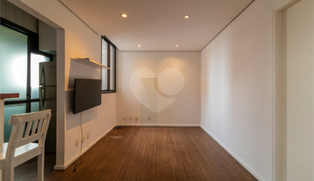 Apartamento à venda com 2 suítes em Moema, São Paulo, SP