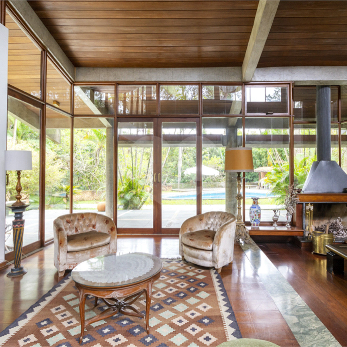 Casa à venda com 3 suítes no condomínio Chácara Flora, São Paulo - SP