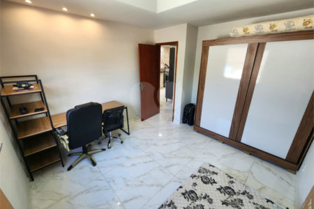 Apartamento à venda com 2 quartos em Pedra de Guaratiba, Rio de Janeiro, RJ