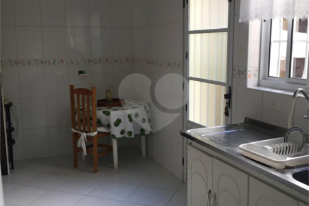 Sobrado à venda com 3 quartos, sendo 1 suíte, em Vila Mariana, São Paulo, SP
