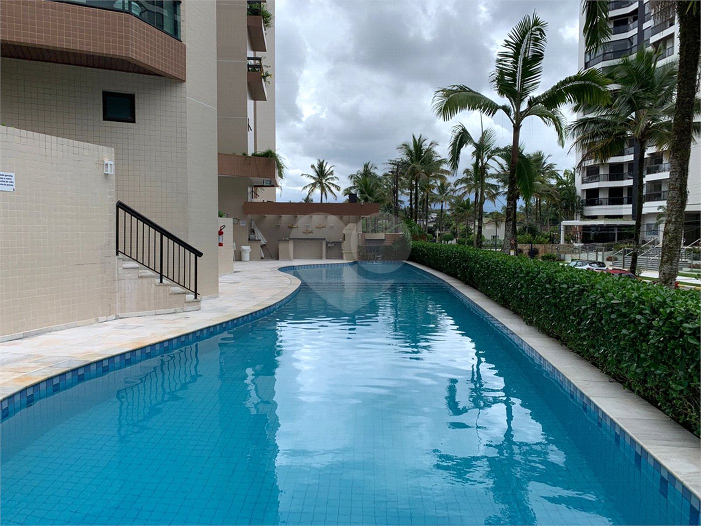Apartamento à venda com 3 quartos, sendo 2 suítes, em Riviera, Bertioga, SP