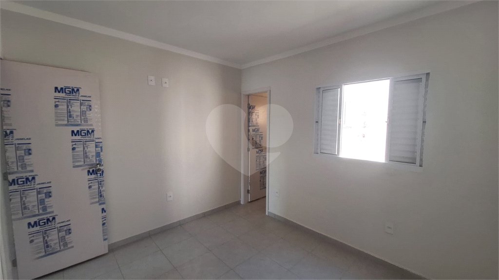 Casa de Vila à venda com 2 suítes em Vila Hortência, Sorocaba, SP