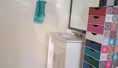 Apartamento à venda com 3 quartos, sendo 1 suíte,  em Vila Olímpia, São Paulo, SP