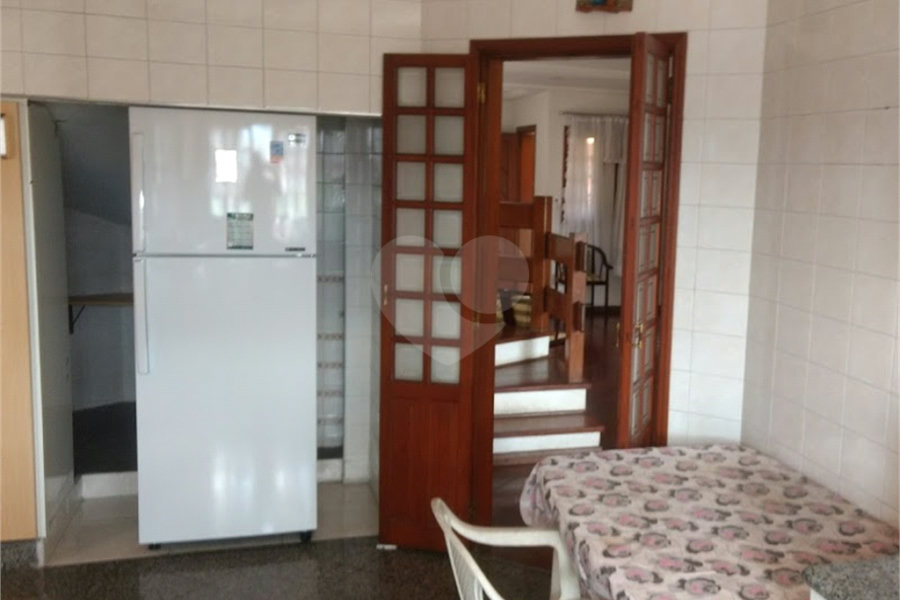 Sobrado à venda com 4 quartos, sendo 2 suítes, em Tremembé, São Paulo, SP