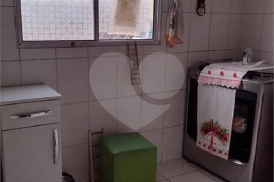 Casa à venda com 2 quartos no condomínio Res Bem-te-vi, São Paulo - SP