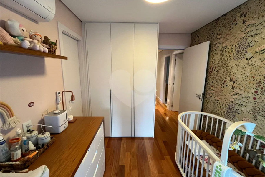Apartamento à venda com 4 quartos, sendo 2 suítes, em Perdizes, São Paulo, SP