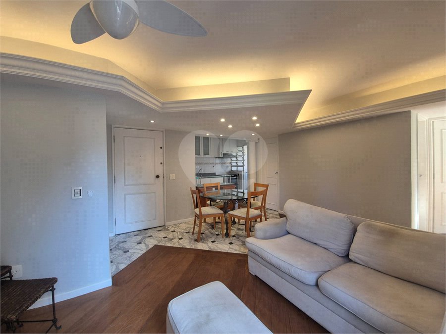 Apartamento Mobiliado, e Aconchegante, Bem Localizado