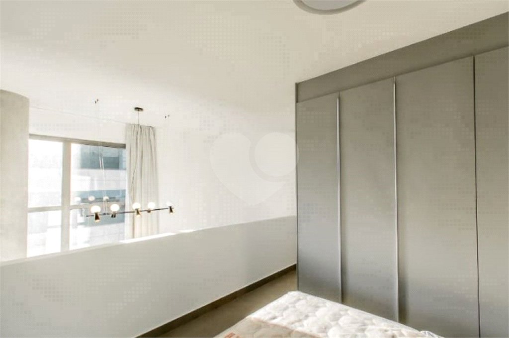 Apartamento Duplex para locação em Moema – Finamente Mobiliado e Decorado