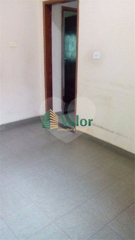 Casa com 3 dormitórios na Vila Prado