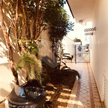 Casa no Damha I.