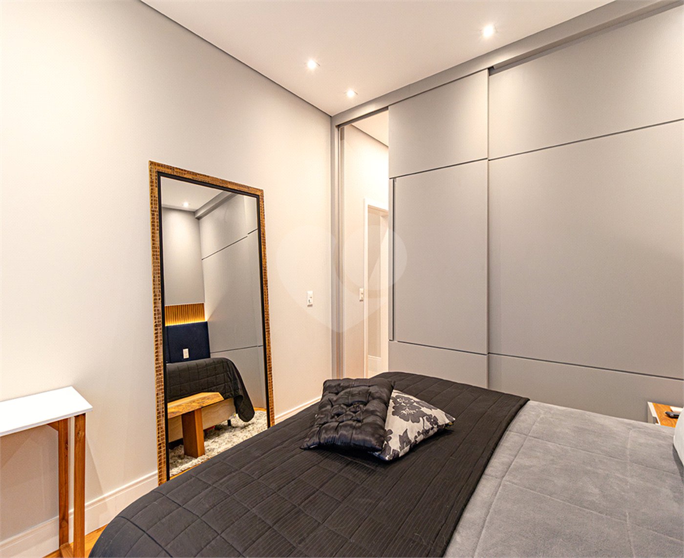 Apartamento à venda com 2 quartos, sendo 1 suíte, em Jardim Paulista, São Paulo, SP
