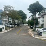 Casa à venda com 3 quartos, sendo 1 suíte, no condomínio New Village, Cotia - SP