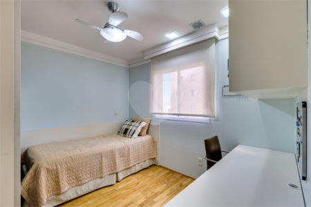 Apartamento à venda com 3 suítes em Alto da Boa Vista, São Paulo, SP