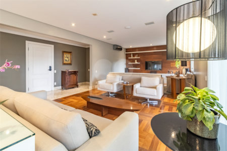 Apartamento à venda com 4 suítes em Vila Mariana, São Paulo, SP