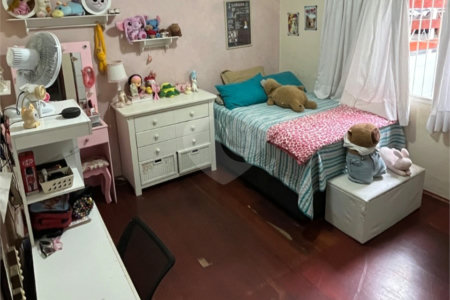Casa à venda com 3 quartos, sendo 1 suíte, em Jardim Refúgio, Sorocaba, SP