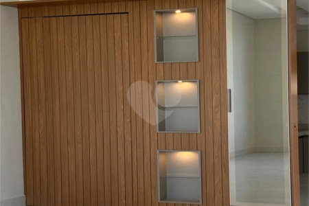 Casa à venda com 3 suítes no condomínio Residencial Maria Dulce, Indaiatuba - SP