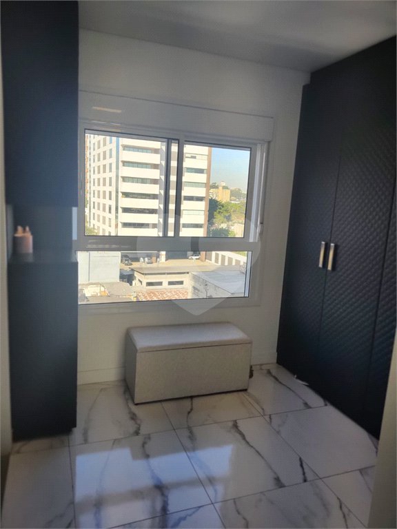 Apartamento à venda com 4 quartos, sendo 2 suítes, em Pinheiros, São Paulo, SP