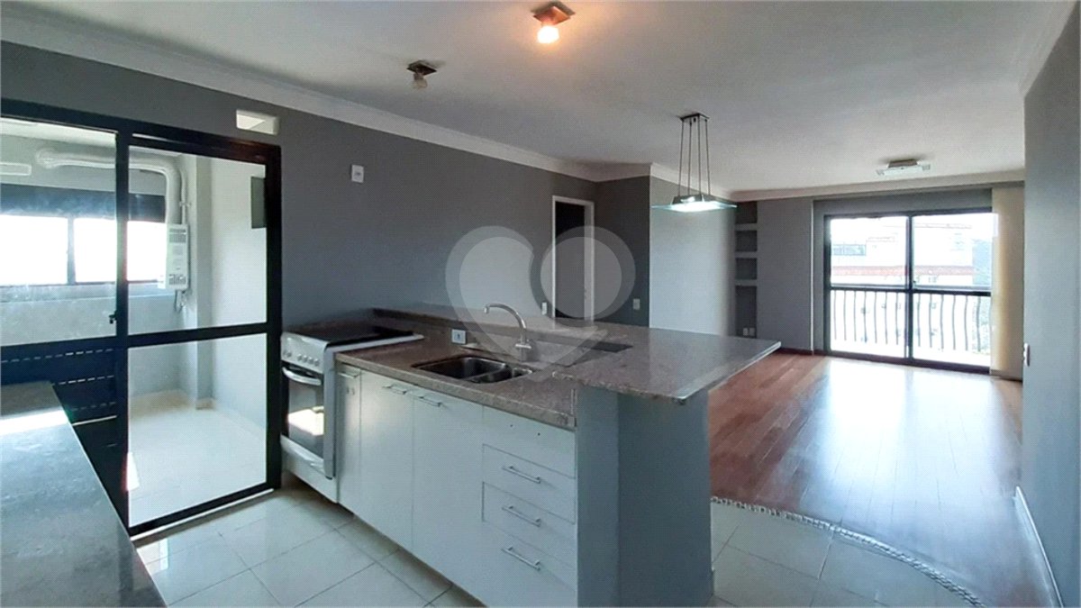 Apartamento para alugar com 3 quartos, sendo 1 suíte, em Alto da Boa Vista, São Paulo, SP