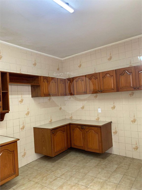 Sobrado à venda com 3 quartos em Vila Progredior, São Paulo, SP