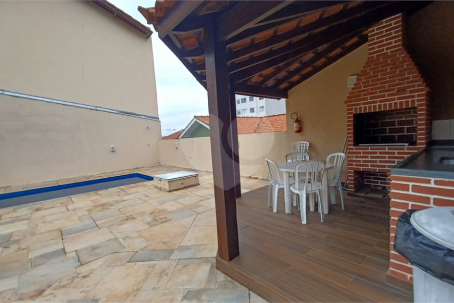 Casa à venda com 3 quartos, sendo 1 suíte, no condomínio Residencial Morada do Horto, São Paulo - SP