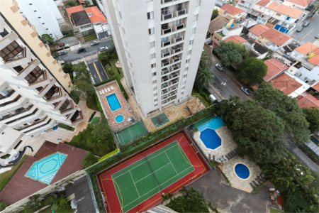 Apartamento à venda com 3 quartos, sendo 2 suítes, em Campo Belo, São Paulo, SP