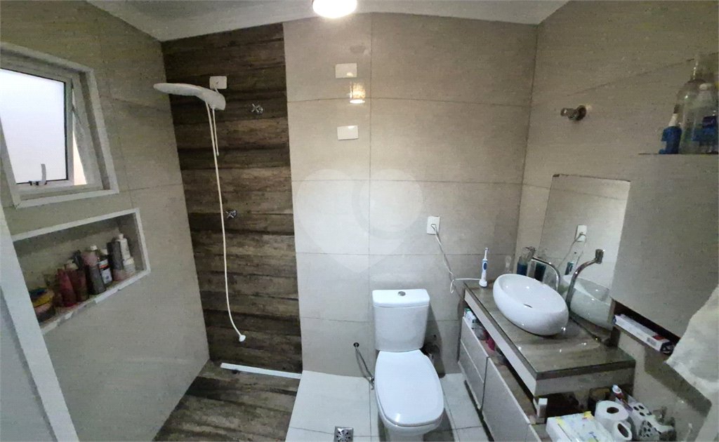 Casa à venda com 3 suítes em Bela Aliança, São Paulo, SP
