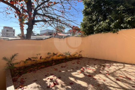 Casa à venda com 3 quartos, sendo 1 suíte,  em Boa Vista, Sorocaba, SP
