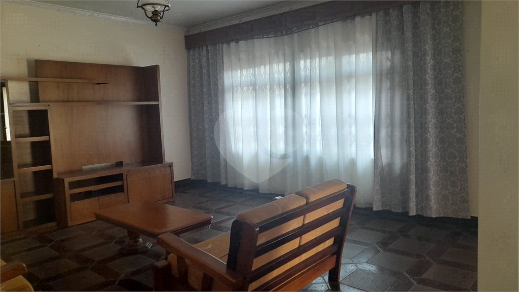 Casa à venda com 4 quartos, sendo 1 suíte, em Jaçanã, São Paulo, SP