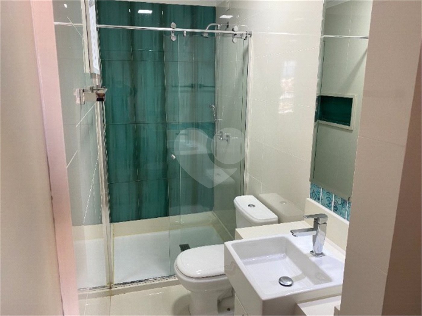 Apartamento à venda com 3 quartos, sendo 2 suítes, em Parque Bela Vista, Votorantim, SP