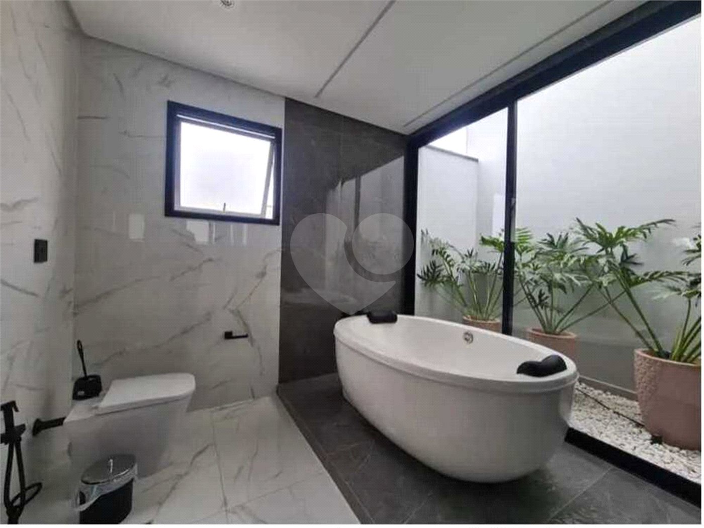 Casa à venda com 3 suítes no condomínio Ibiti Royal Park, Sorocaba - SP
