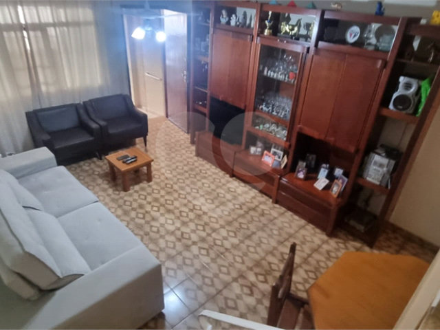 Sobrado à venda com 3 quartos, sendo 1 suíte,  em Santana, São Paulo, SP