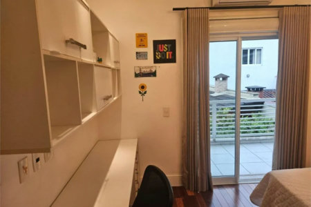 Sobrado à venda com 4 quartos, sendo 2 suítes, em Brooklin Paulista, São Paulo, SP