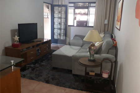 Sobrado à venda com 2 suítes em Conjunto Residencial Jardim Canaã, São Paulo, SP