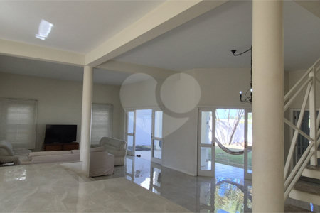Casa à venda ou para alugar com 3 suítes no condomínio Jardim Theodora, Itu - SP