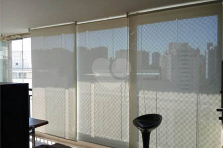 Apartamento à venda com 3 suítes em Vila Suzana, São Paulo, SP