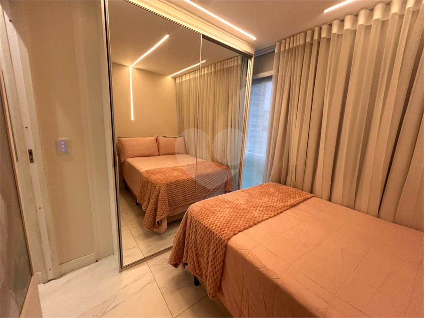 Cobertura à venda com 3 quartos, sendo 1 suíte,  em Santana, São Paulo, SP