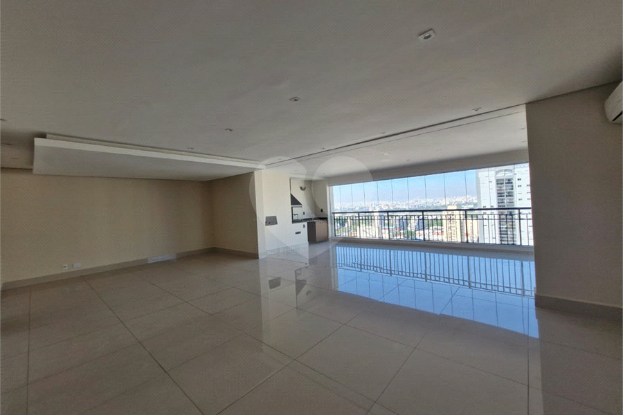 Apartamento para alugar com 3 suítes em Santana, São Paulo, SP