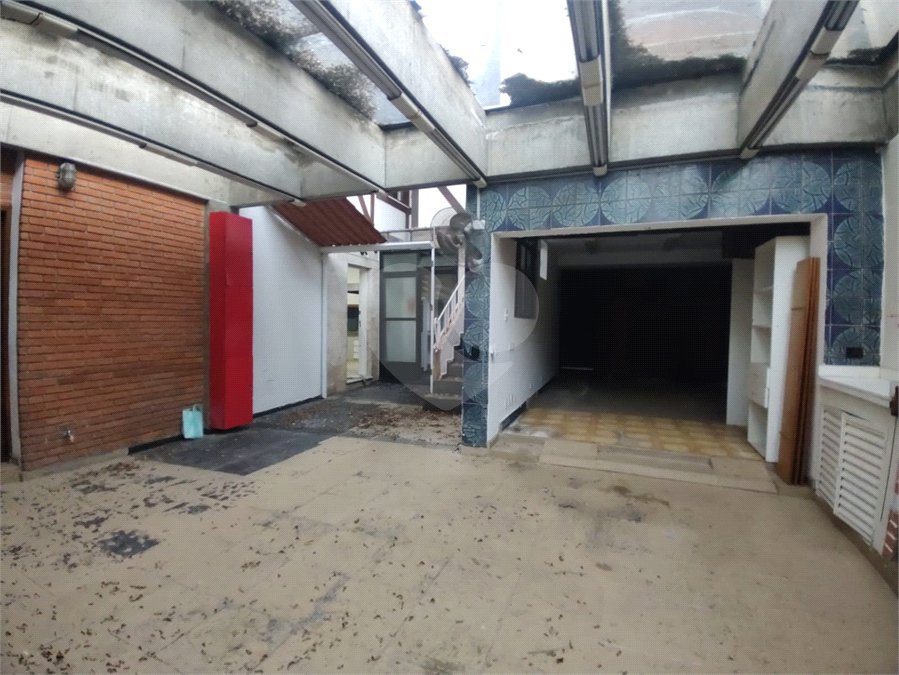 Sobrado à venda com 5 quartos, sendo 3 suítes, em Cidade Monções, São Paulo, SP
