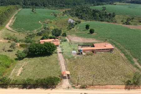 Sítio à venda com 3 quartos em Área Rural de São Miguel Arcanjo, São Miguel Arcanjo, SP