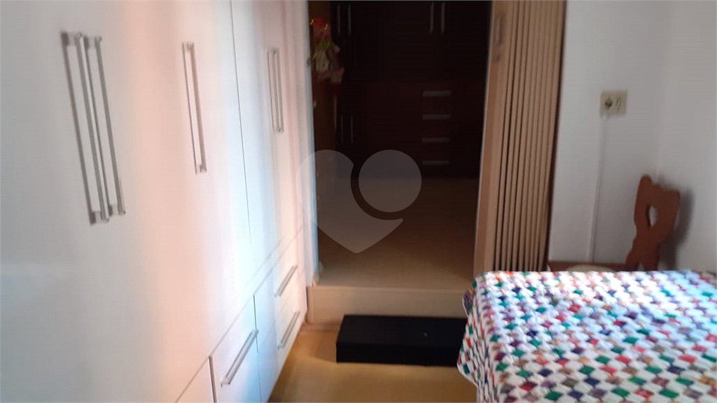 Casa de Vila à venda com 4 quartos, sendo 1 suíte, em Santana, São Paulo, SP