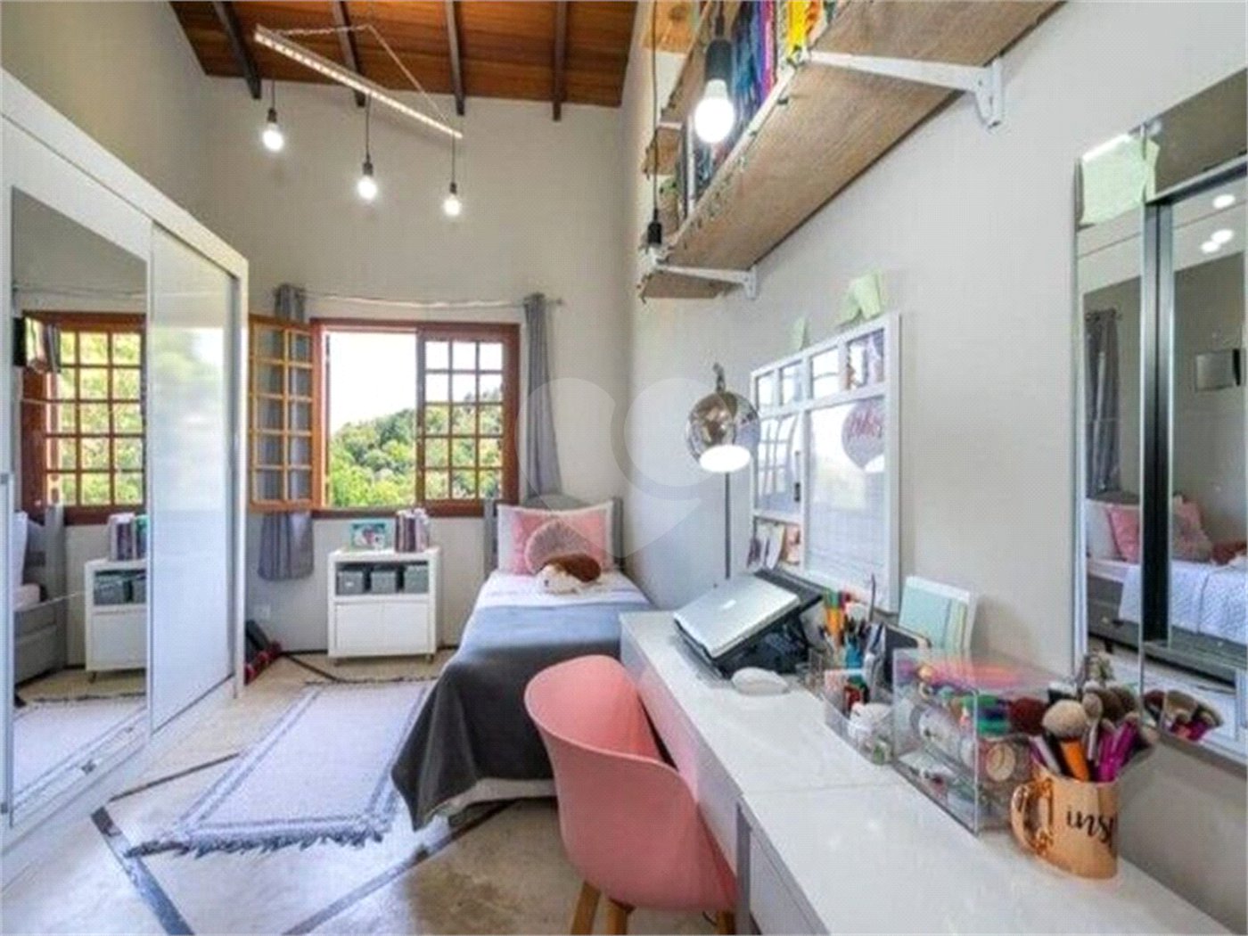 Casa para alugar com 4 suítes em Vila Santo Antônio, São Roque, SP