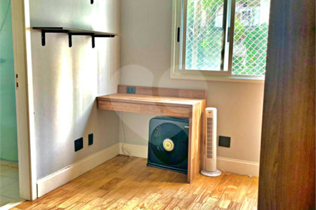 Apartamento à venda com 3 suítes em Jardim Ampliação, São Paulo, SP