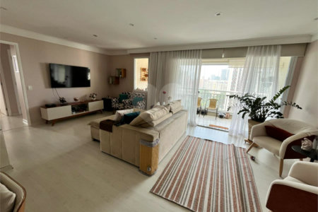 Apartamento à venda com 4 quartos, sendo 3 suítes,  em Lar São Paulo, São Paulo, SP