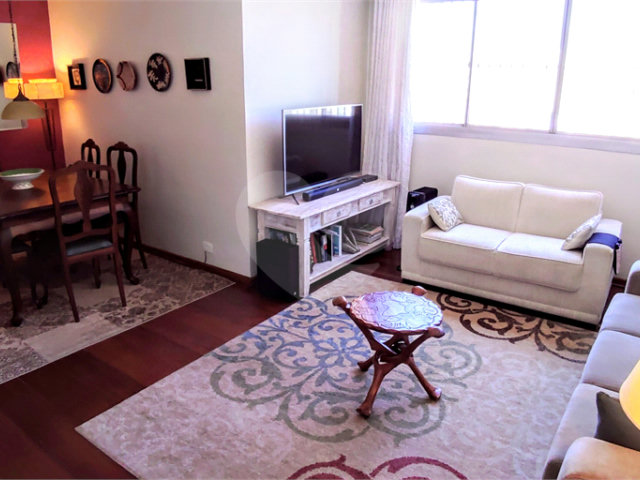 Apartamento à venda com 3 quartos, sendo 1 suíte, em Vila Paulicéia, São Paulo, SP