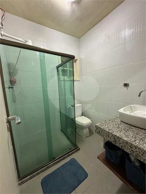 Casa em condomínio à venda com 3 quartos, sendo 2 suítes,  em Peró, Cabo Frio, RJ